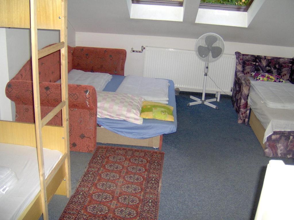 Ifi Hostel Печ Стая снимка